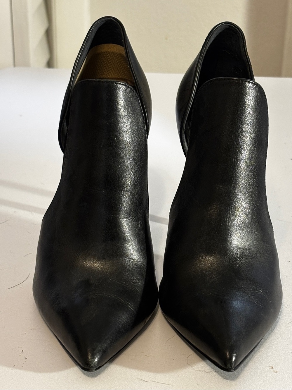Steve Madden Black Pointed Leather Slip-On Heels